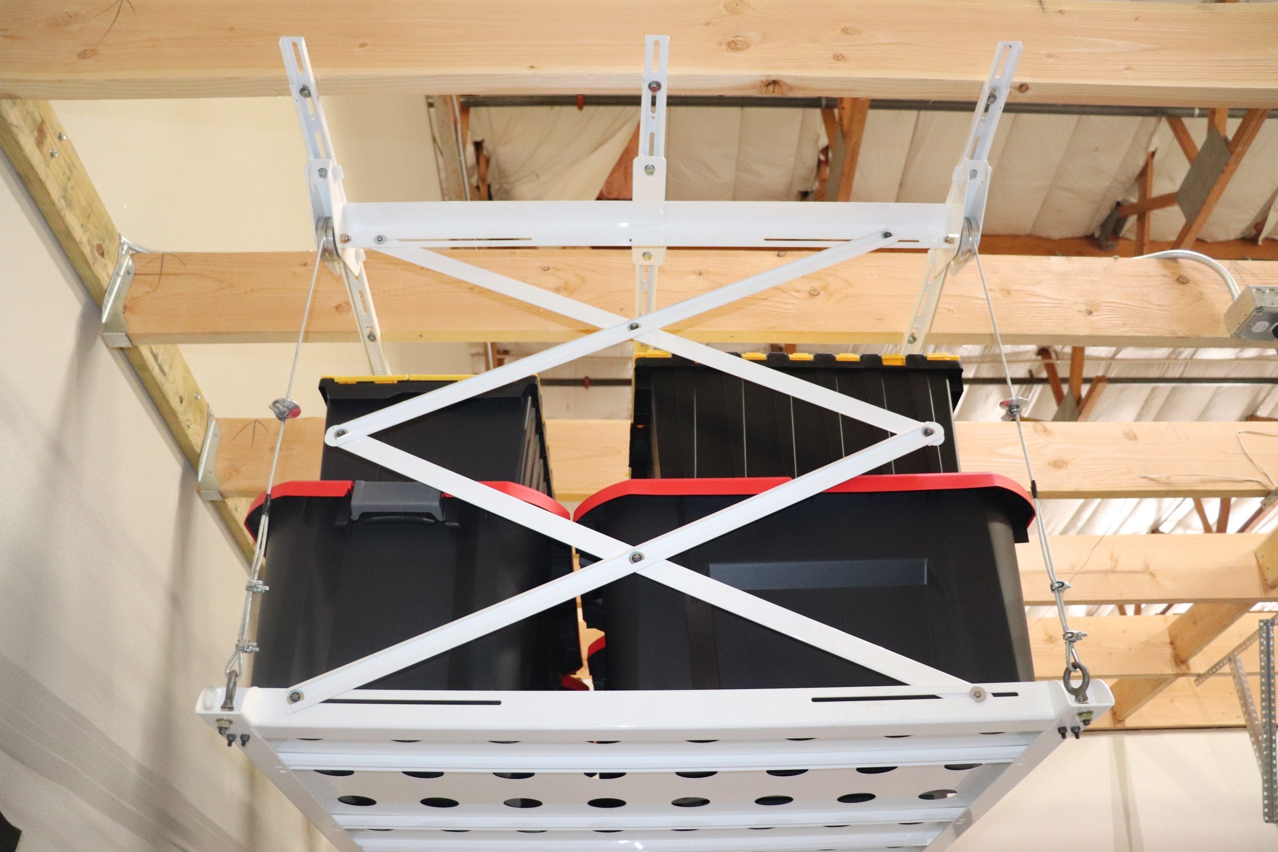 Syzzor Loft – Retractable Garage Storage Lift